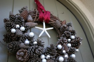 Merry Christmas pine cone wreath