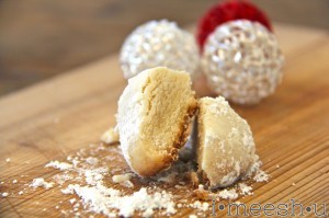 snowball cookie inside